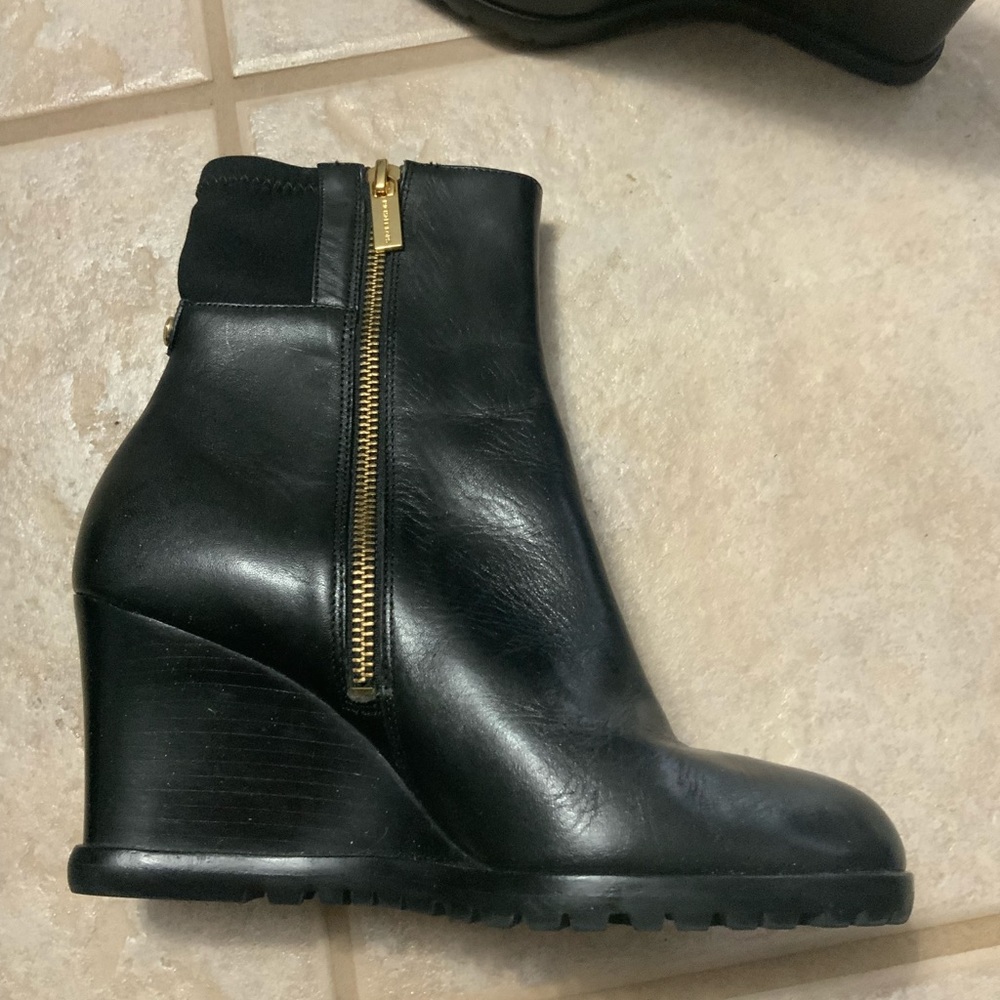 Michael Kors black zipper leather booties.